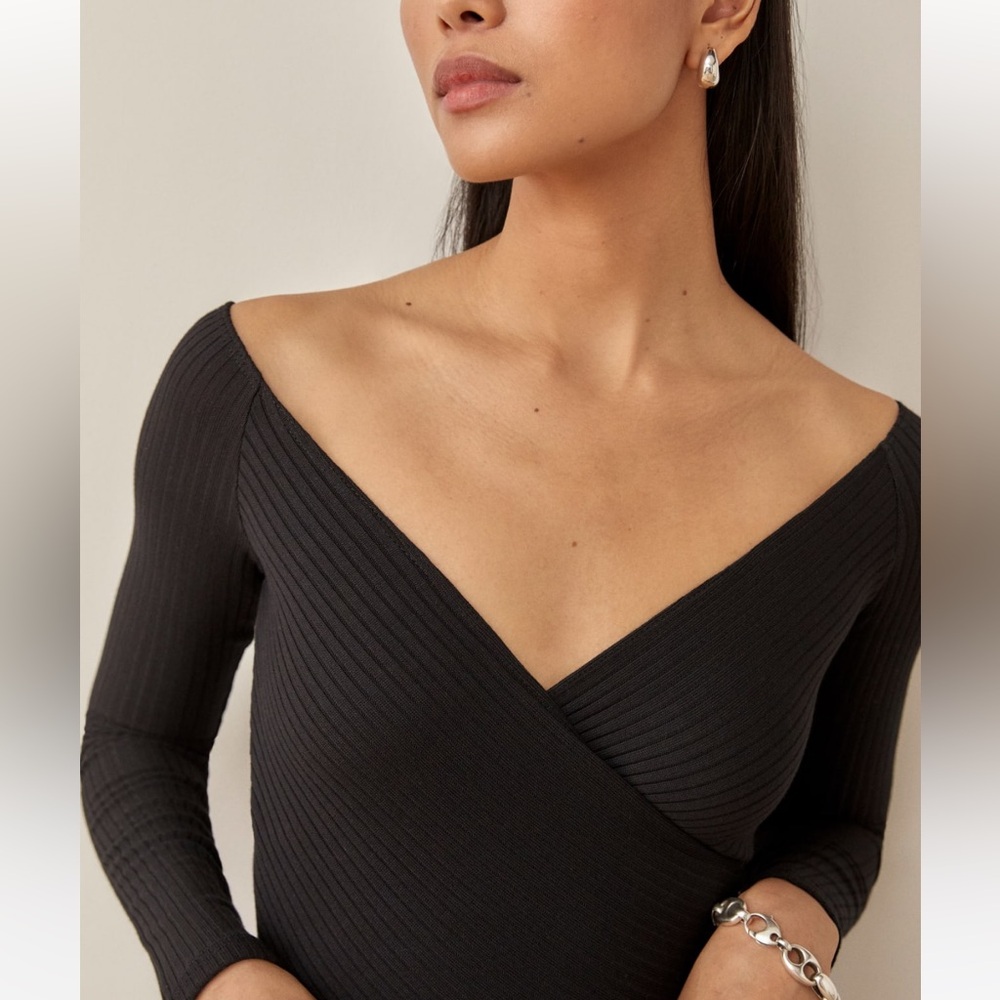 Minnie Knit Top size S